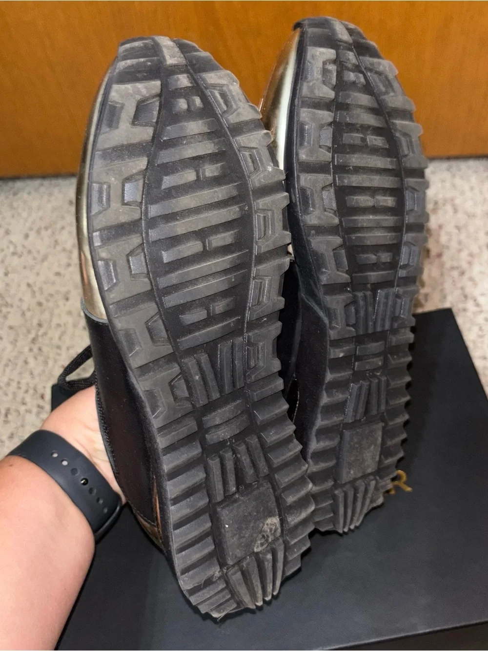 Vinci Leather Women's Black & Gold Fashion Sneakers